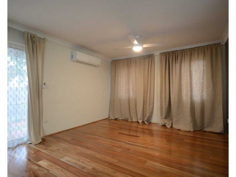 4/241-243 Old Windsor Road, Toongabbie NSW 2146