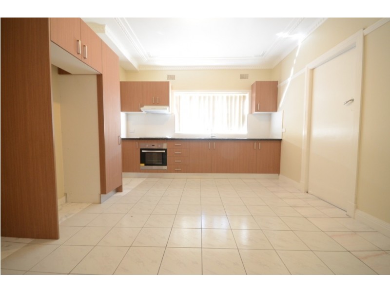 257 Briens Road, Wentworthville NSW 2145