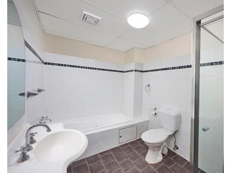 311/91A Bridge Road, Westmead NSW 2145