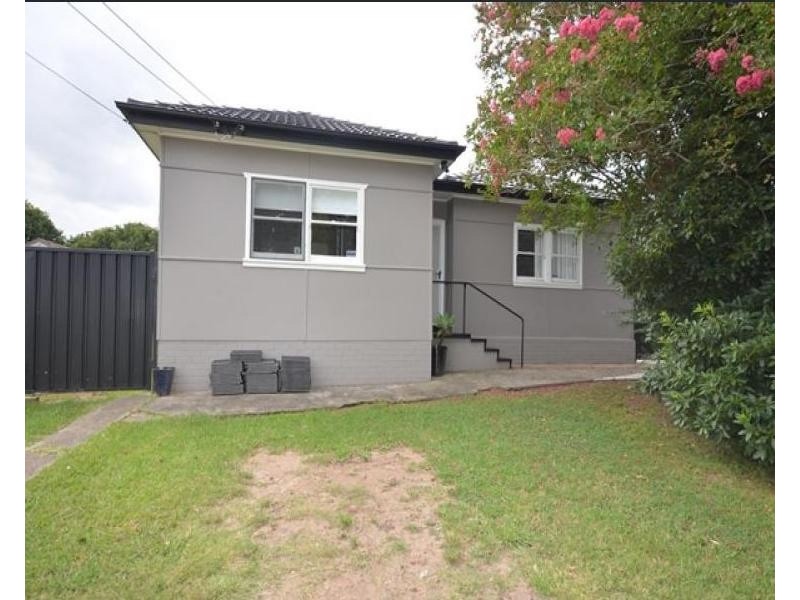 89 Cornelia Road, Toongabbie NSW 2146