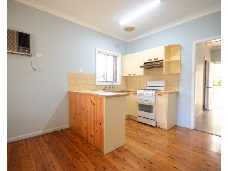 35 Warman Street, Pendle Hill NSW 2145