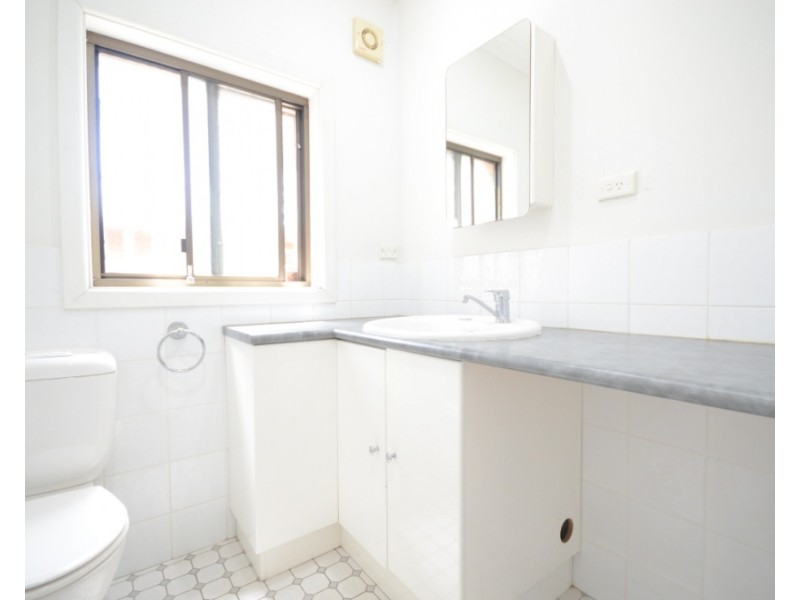 35 Warman Street, Pendle Hill NSW 2145