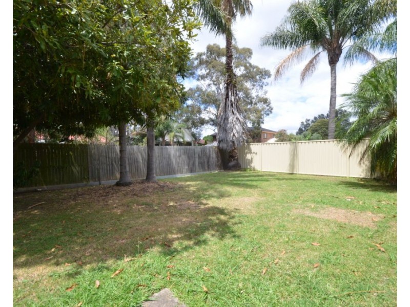 35 Warman Street, Pendle Hill NSW 2145