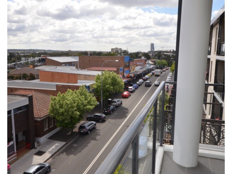 402/52 Dunmore Street, Wentworthville NSW 2145