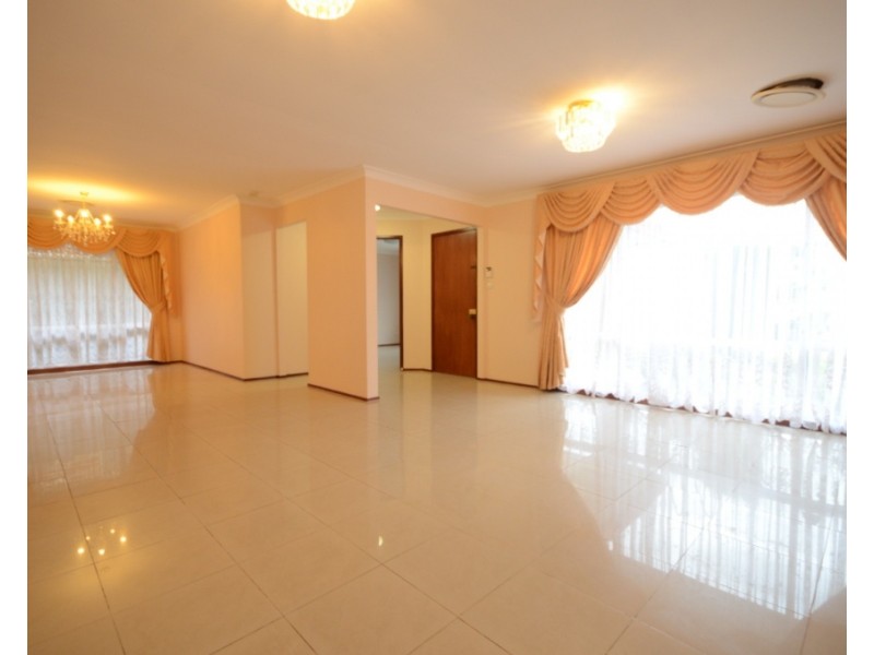 11 Vermont Court, Seven Hills NSW 2147