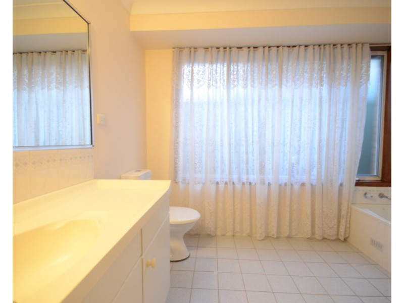 11 Vermont Court, Seven Hills NSW 2147