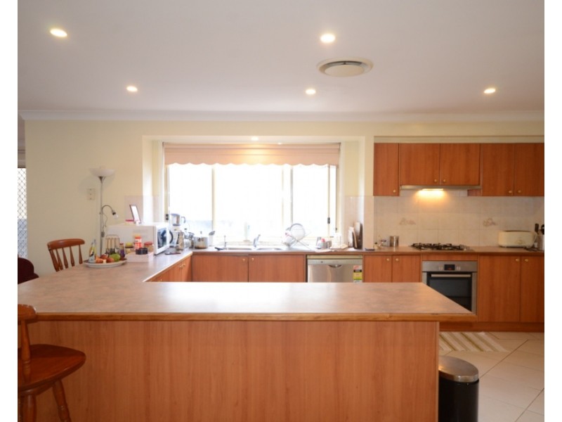 21 Sapphire Street, Quakers Hill NSW 2763