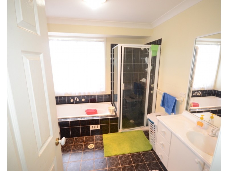 21 Sapphire Street, Quakers Hill NSW 2763