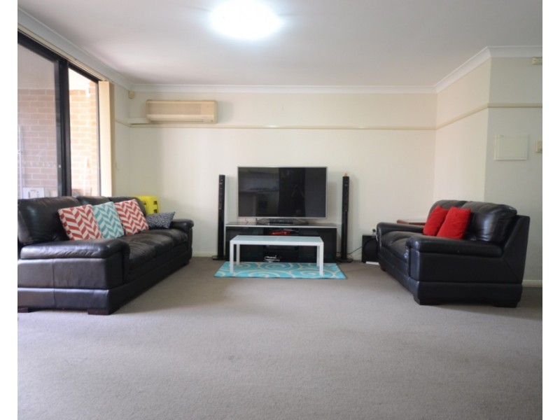 30/62 Fullagar Road, Wentworthville NSW 2145