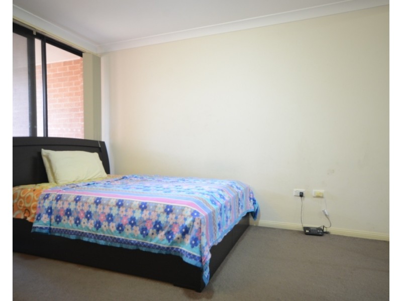 30/62 Fullagar Road, Wentworthville NSW 2145