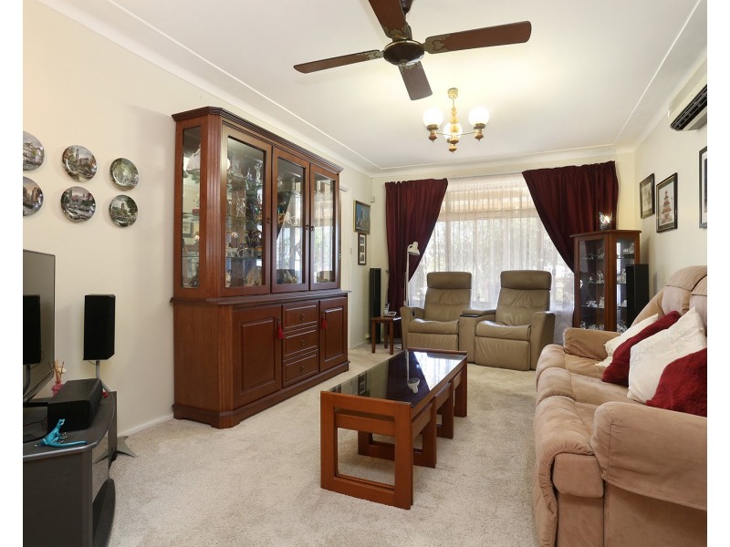 7 Austin Crescent, Constitution Hill NSW 2145