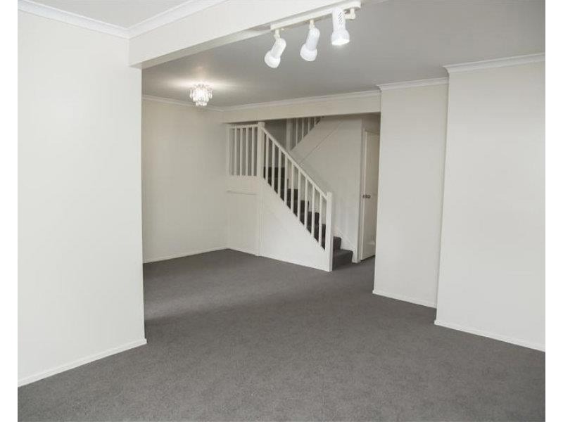 12/22-24 Caloola Road, Constitution Hill NSW 2145