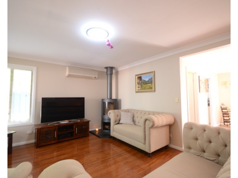 2/23 Barber Ave, Penrith NSW 2750