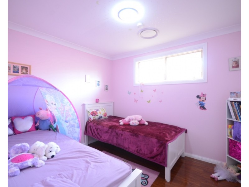 2/23 Barber Ave, Penrith NSW 2750