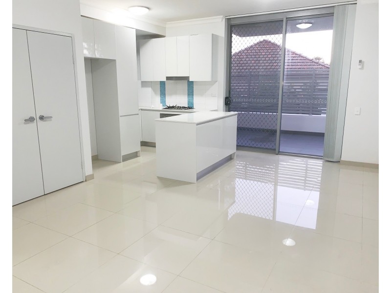 3/100-102 Bridge Road, Westmead NSW 2145