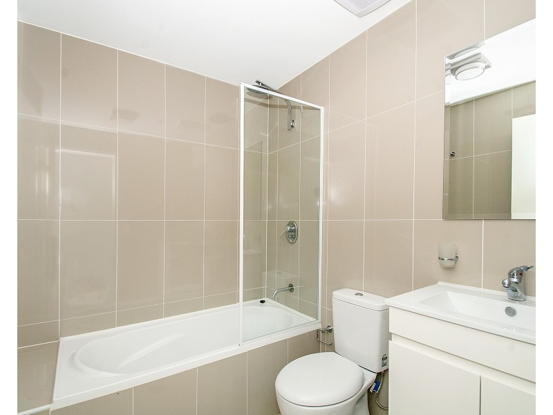 512/6-10 Charles Street, Parramatta NSW 2150