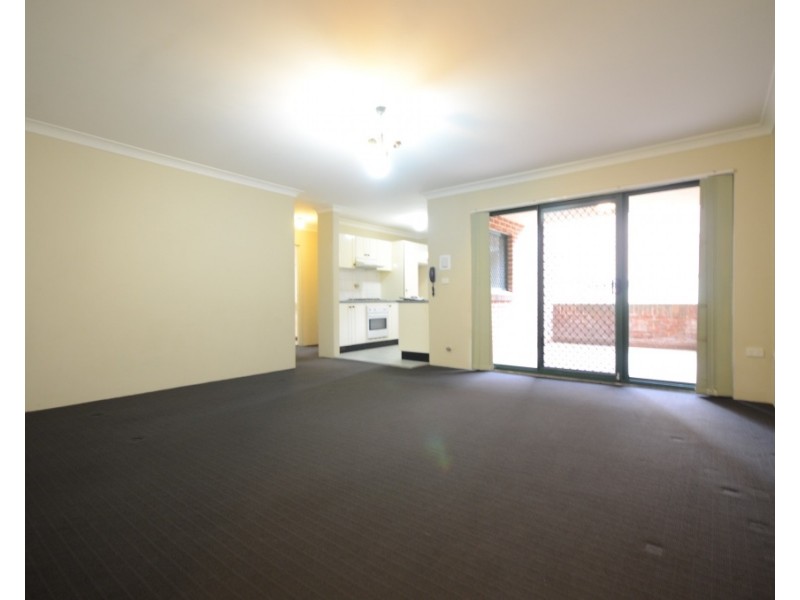 3/10-12 Bailey Street, Westmead NSW 2145