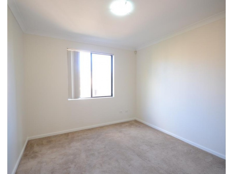 11/40-42 Lydbrook Street, Westmead NSW 2145