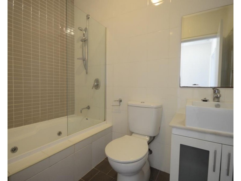 11/40-42 Lydbrook Street, Westmead NSW 2145