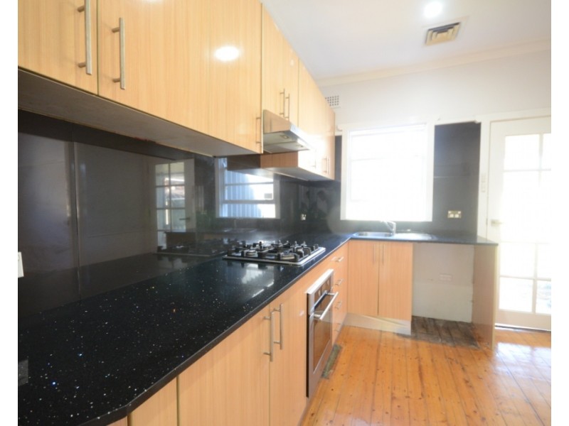 10 Mayfield Street, Wentworthville NSW 2145