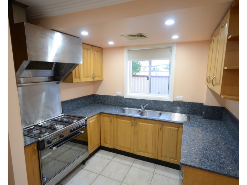 20 Fulton Ave, Wentworthville NSW 2145