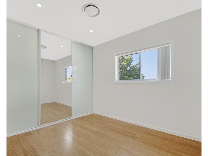 5 Springdale Road, Wentworthville NSW 2145