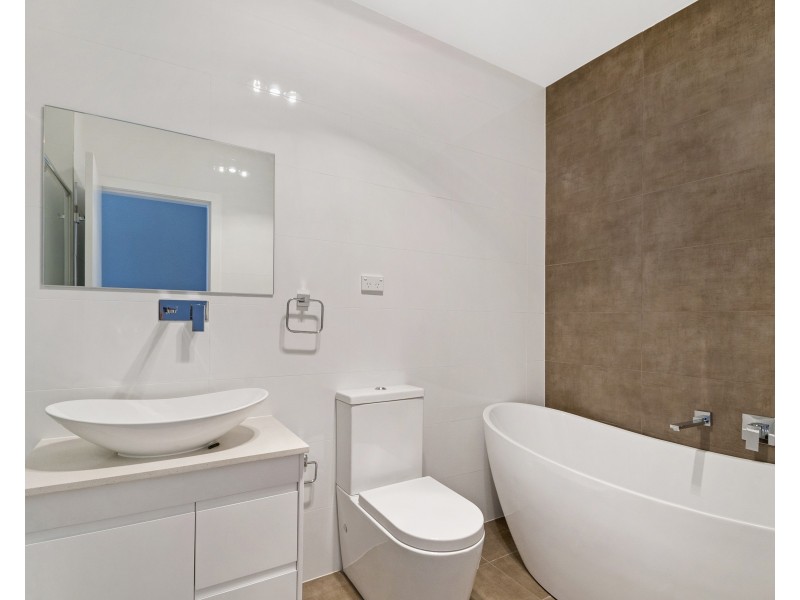 5 Springdale Road, Wentworthville NSW 2145