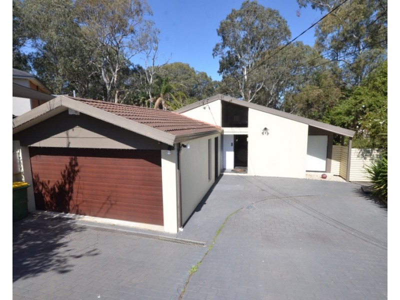 5 Mantura Court, Winston Hills NSW 2153