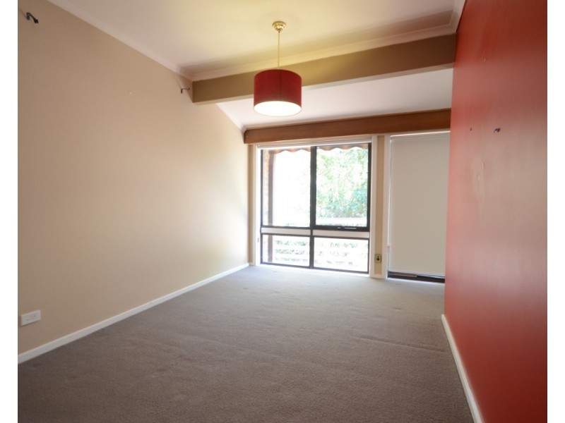 5 Mantura Court, Winston Hills NSW 2153