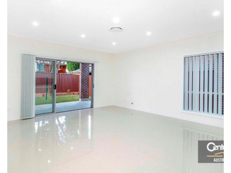 60B  Wolseley Street, Fairfield NSW 2165