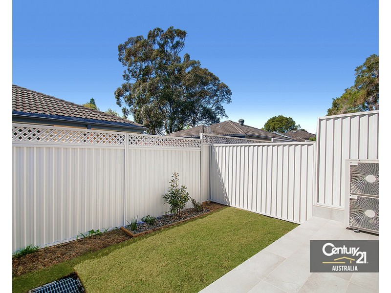 21 Girraween Road, Girraween NSW 2145