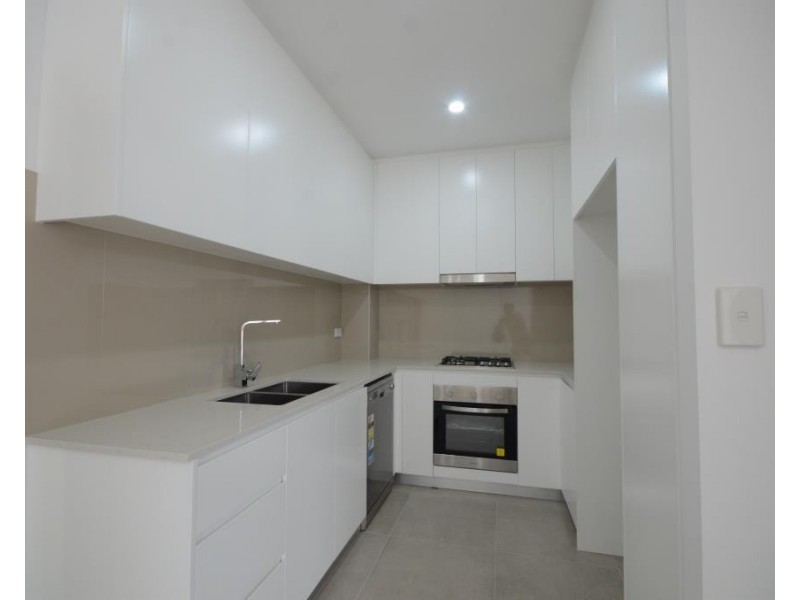1/66-68  Essington Street, Wentworthville NSW 2145
