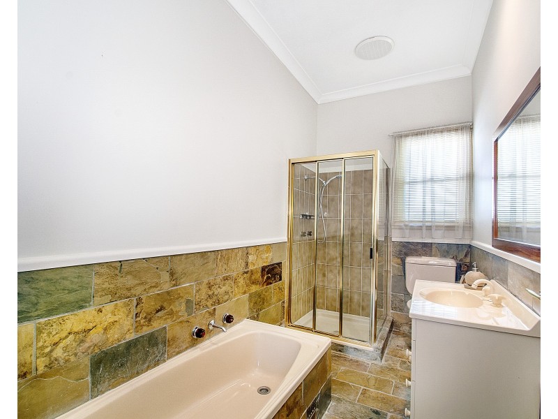 16 Rogers Street, Wentworthville NSW 2145