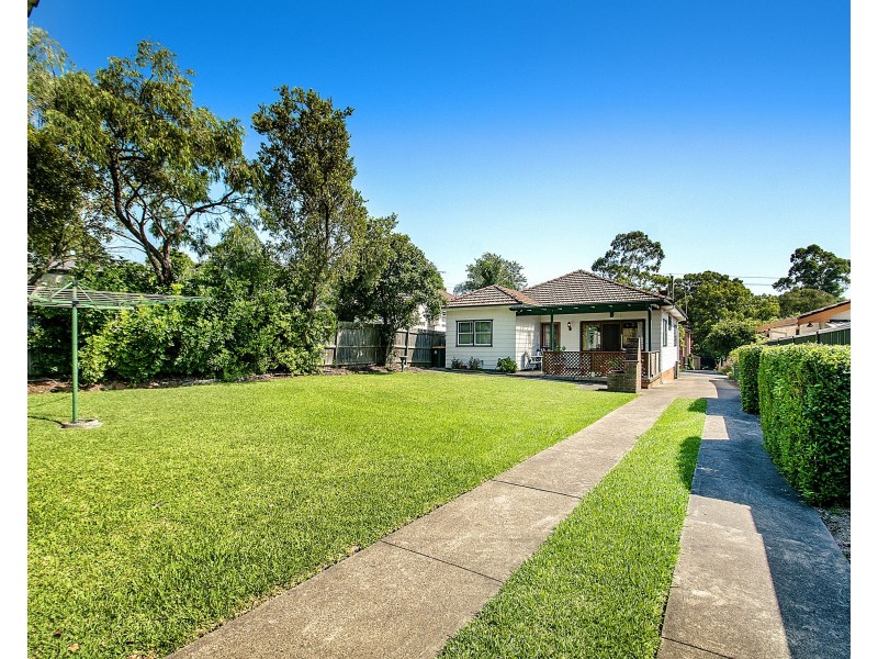 16 Rogers Street, Wentworthville NSW 2145