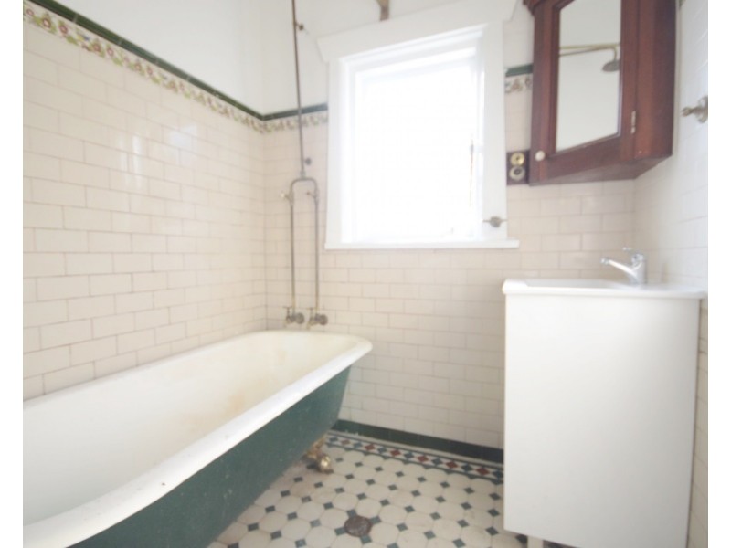 159 Dunmore St, Wentworthville NSW 2145