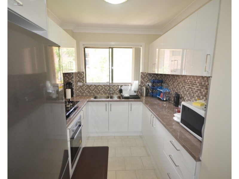 13/227-231 Targo Road, Girraween NSW 2145