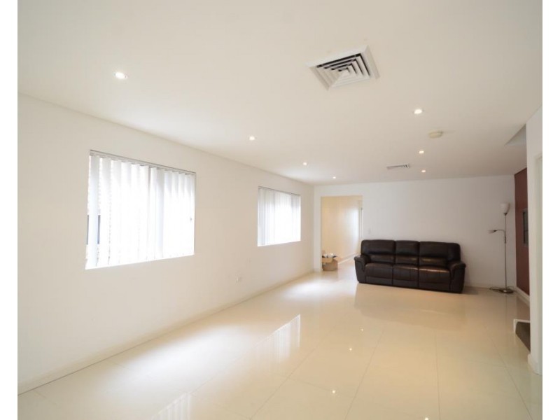 46A Fyall Ave, Wentworthville NSW 2145