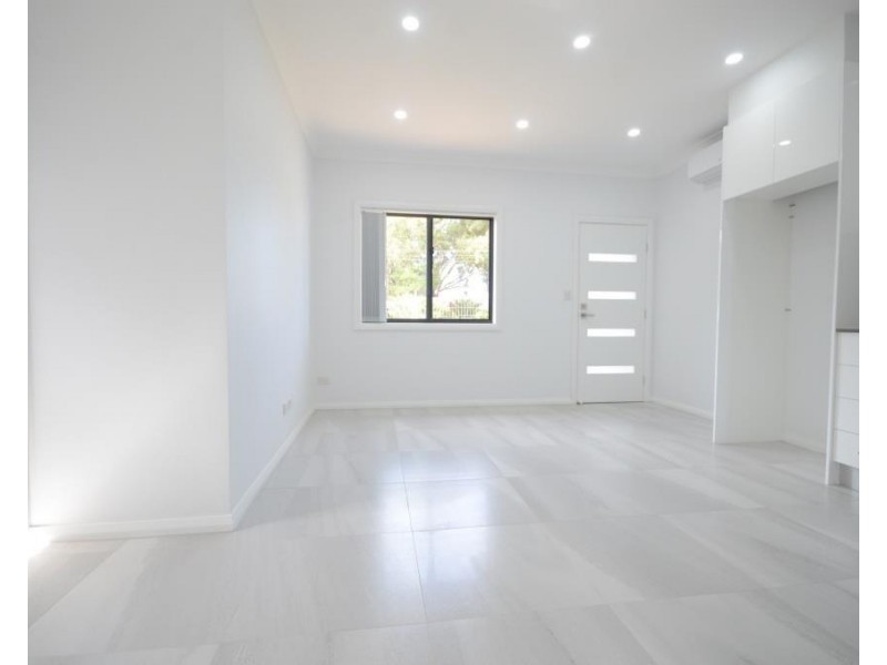 49A  Bryson Street, Toongabbie NSW 2146