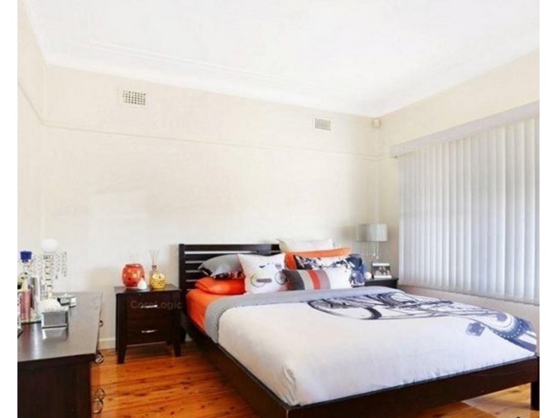 9 Henry Street, Guildford NSW 2161