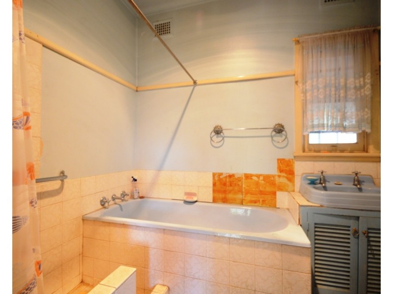 65 Chelmsford Road, South Wentworthville NSW 2145