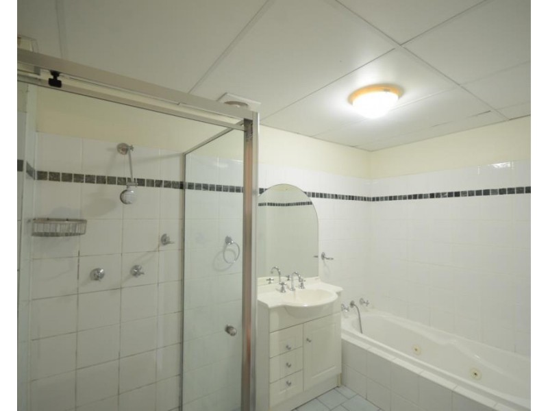 302/91A  Bridge Road, Westmead NSW 2145
