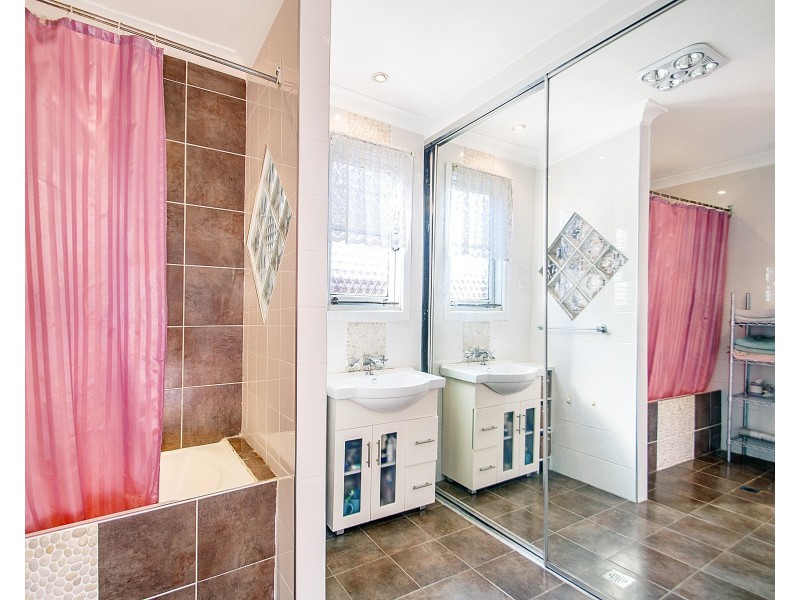 39 Wisdom Street, Guildford West NSW 2161