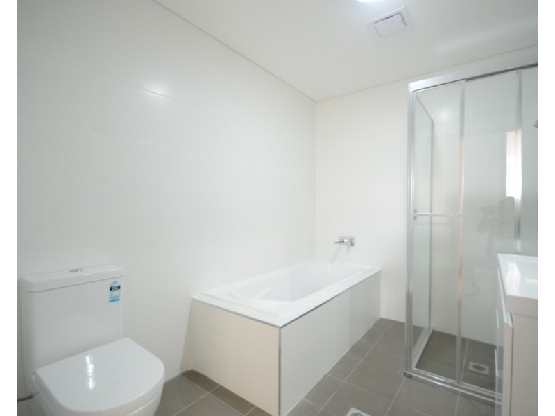 3/100-102 Bridge Road, Westmead NSW 2145