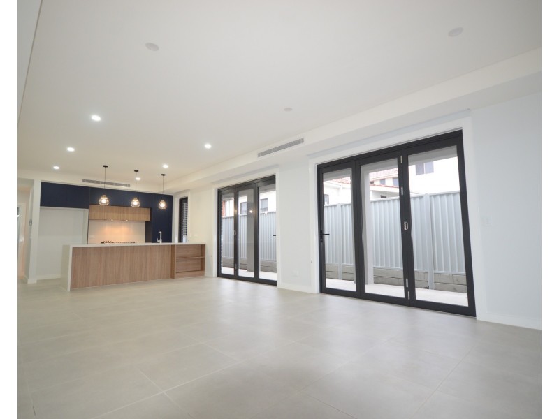 6A Killeen Street, Wentworthville NSW 2145