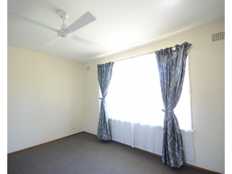 29 Mountview Ave, Beverly Hills NSW 2209