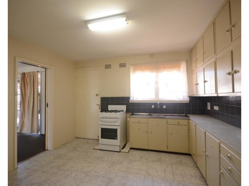 29 Mountview Ave, Beverly Hills NSW 2209