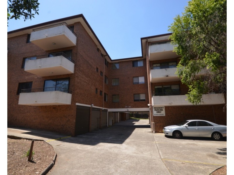 10/21 Railway Parade, Westmead NSW 2145