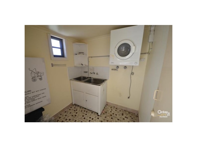 30 Chelmsford Road, South Wentworthville NSW 2145