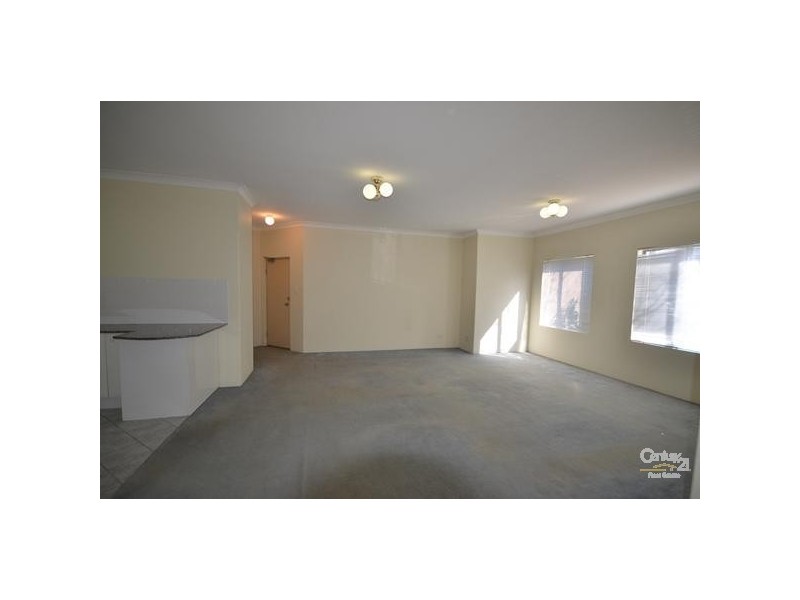 2/18-20 Norfolk Street, Liverpool NSW 2170