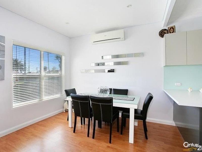 6 Bradman Street, Merrylands NSW 2160